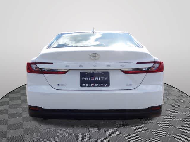 Used 2025 Toyota Camry LE FWD image 3