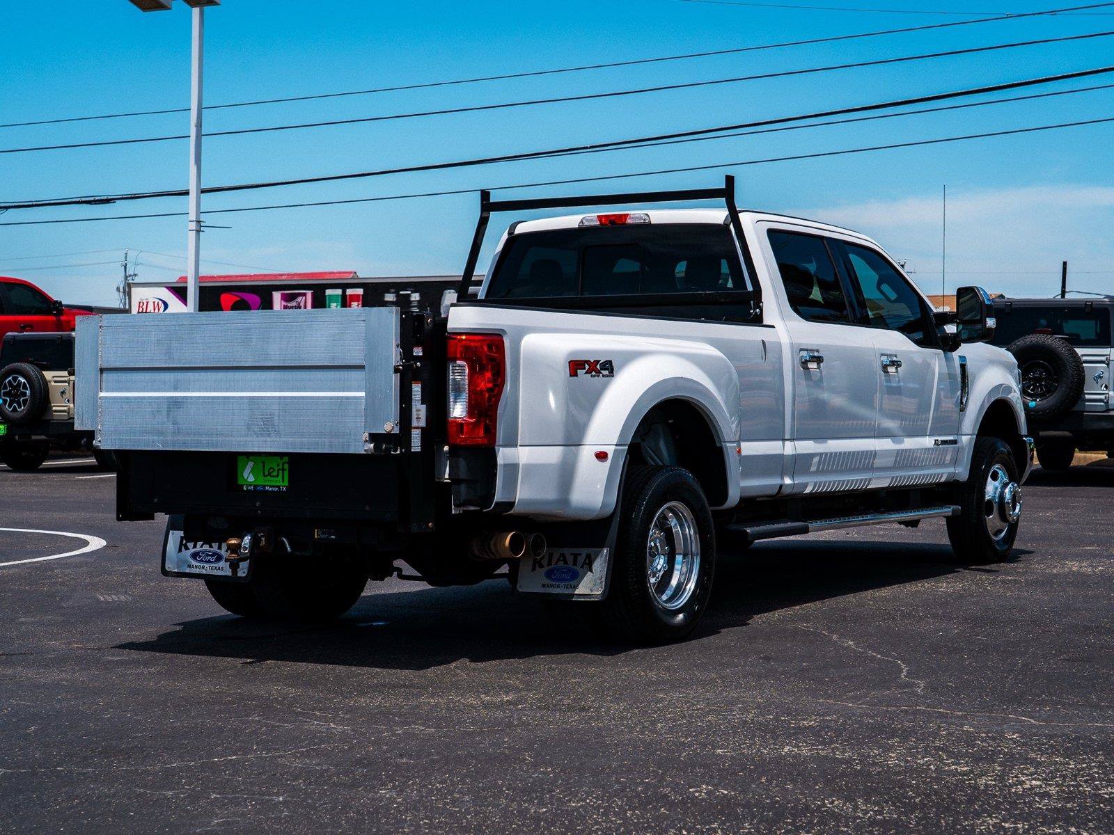 Certified 2019 Ford F350 XLT w/ XLT Premium Package AWD/4WD image 4
