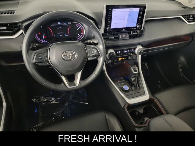 Used 2019 Toyota RAV4 Limited w/ All Weather Liner Package image 33