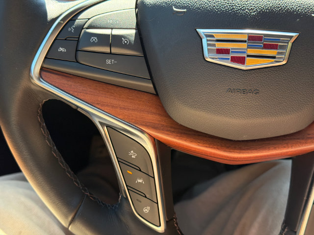 Used 2024 Cadillac XT5 Premium Luxury w/ Technology Package FWD image 30
