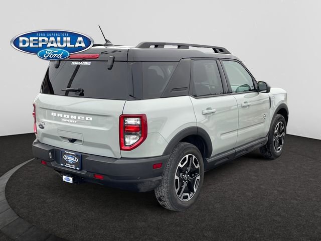 Certified 2023 Ford Bronco Sport Outer Banks w/ Tech Package image 3
