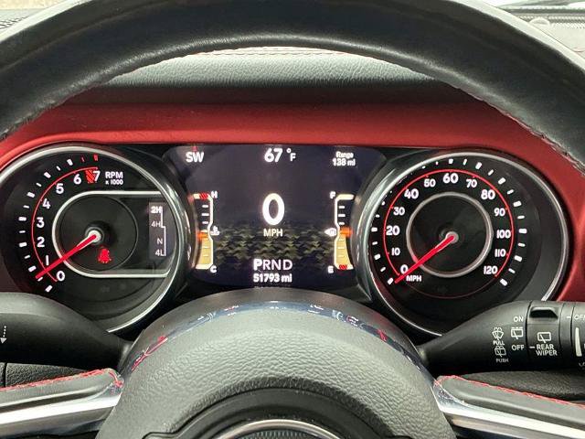 Used 2018 Jeep Wrangler Unlimited Rubicon w/ Dual Top Group AWD/4WD image 27
