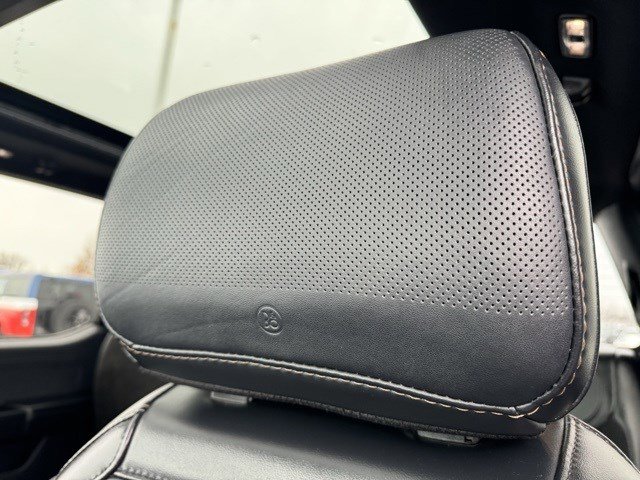 Certified 2022 Ford F150 Raptor w/ Equipment Group 801A High image 15