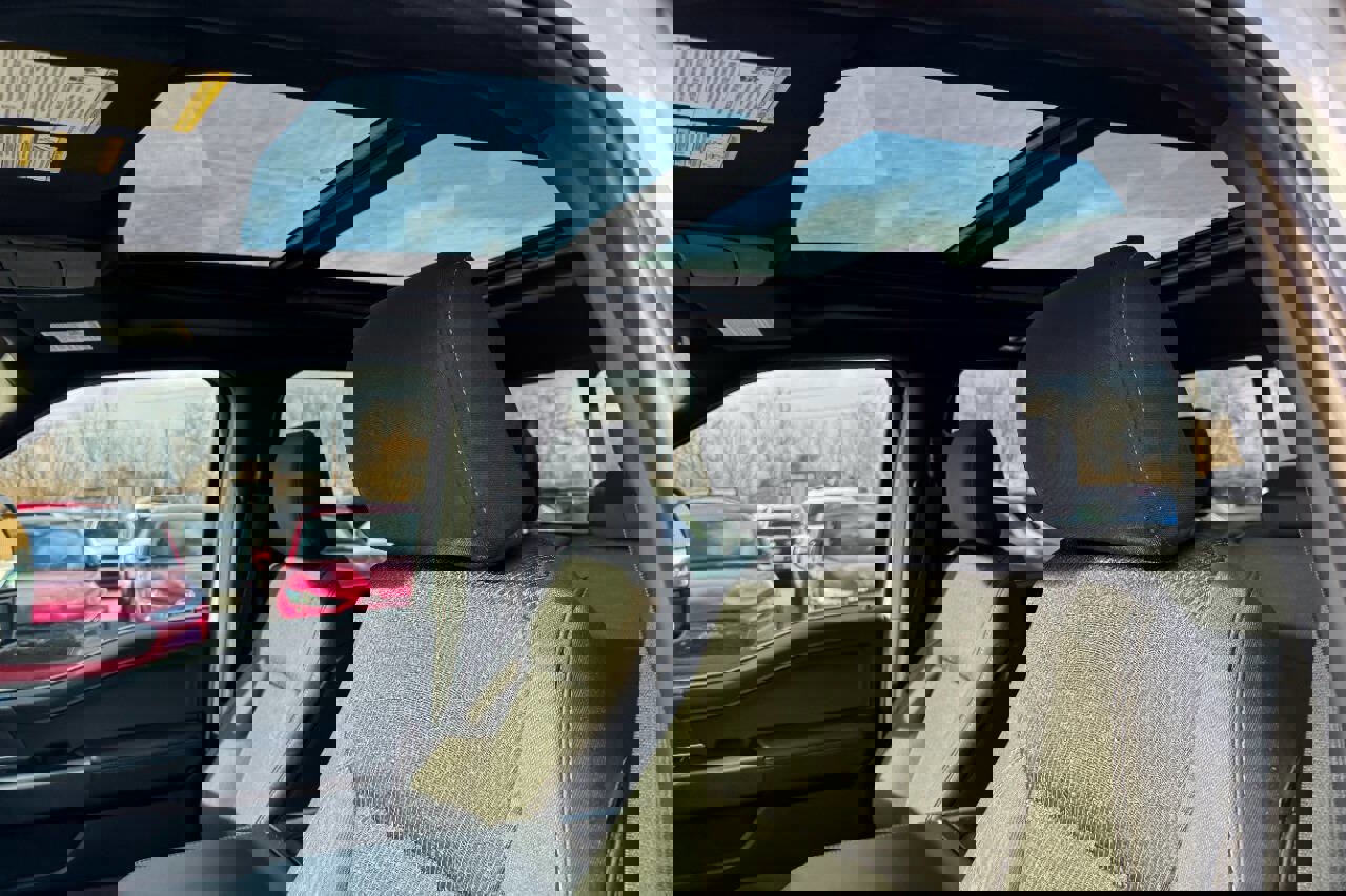 Certified 2022 Ford F150 XLT w/ Equipment Group 302A High image 28