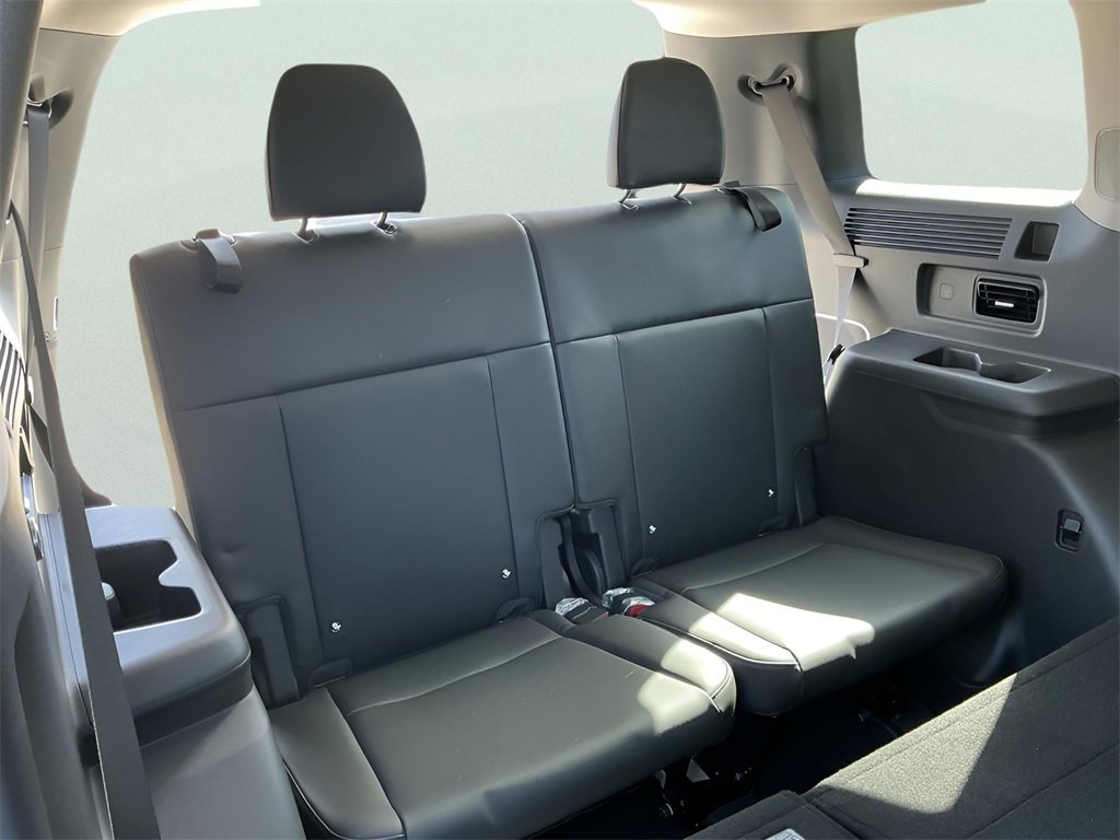 Used 2024 Hyundai Santa Fe Limited image 30