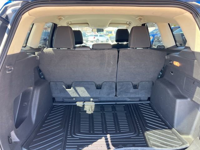 Certified 2017 Ford Escape SE w/ Equipment Group 201A image 24