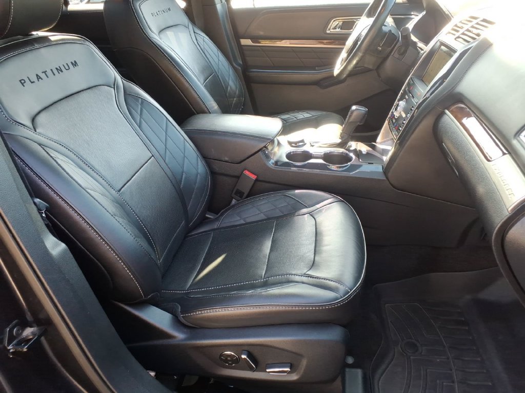 Certified 2017 Ford Explorer Platinum AWD/4WD image 15