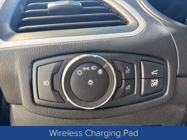 Certified 2022 Ford Edge SEL w/ Sport Appearance Package image 12