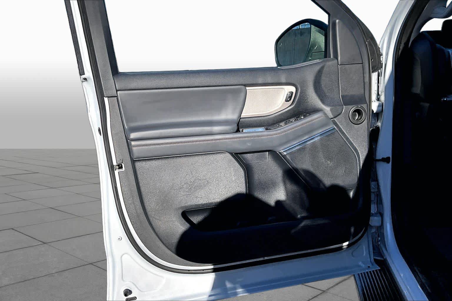 Certified 2025 Ford Expedition Active RWD image 22
