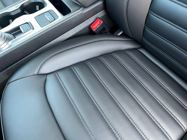 Certified 2024 Ford Edge SEL w/ Convenience Package image 12