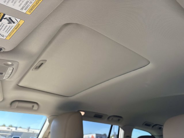 Used 2022 Nissan Armada Platinum w/ Captain's Chairs Package AWD/4WD image 30