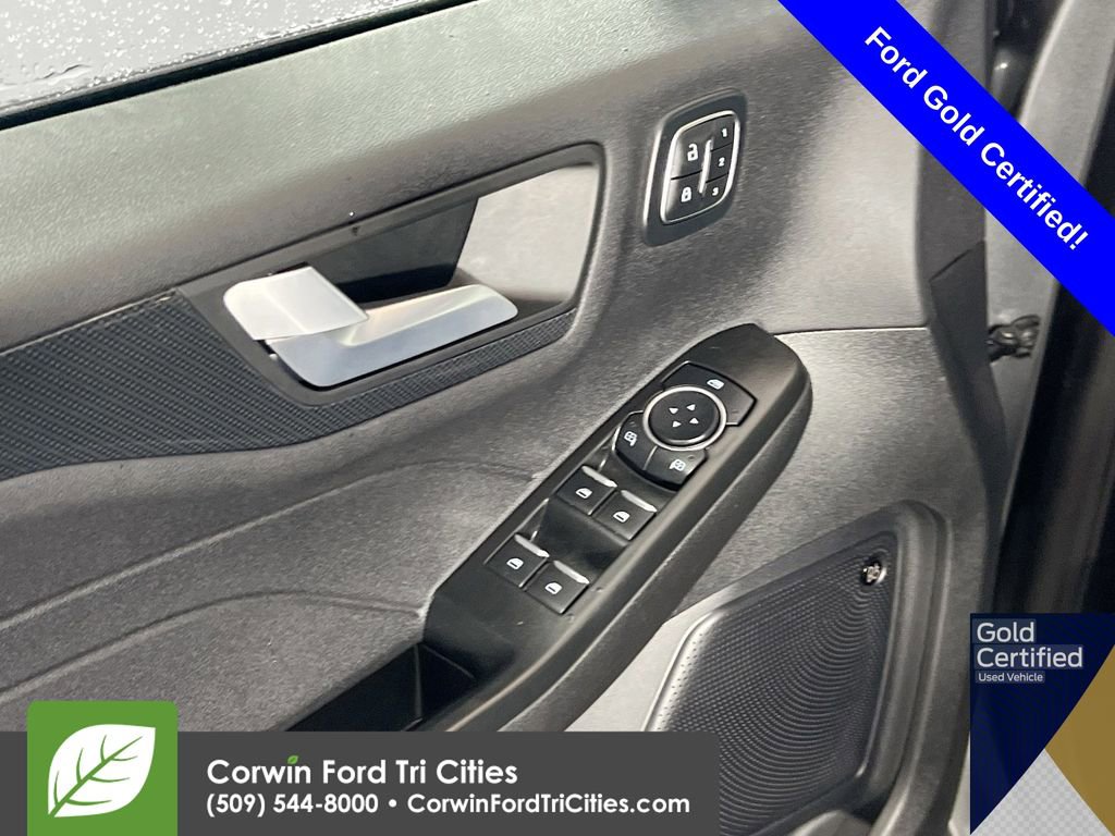 Certified 2024 Ford Escape ST-Line Select w/ Tech Pack #2 image 11