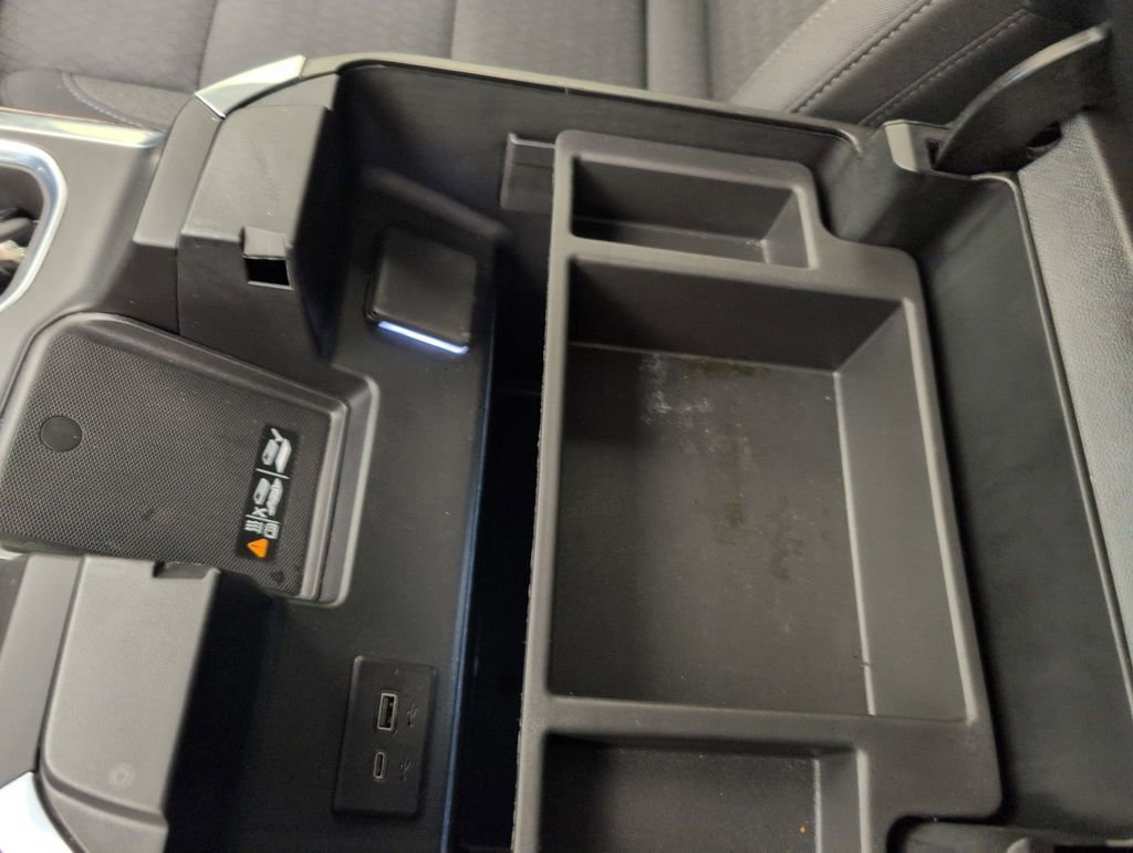 Used 2025 GMC Sierra 1500 Elevation w/ Preferred Package image 46