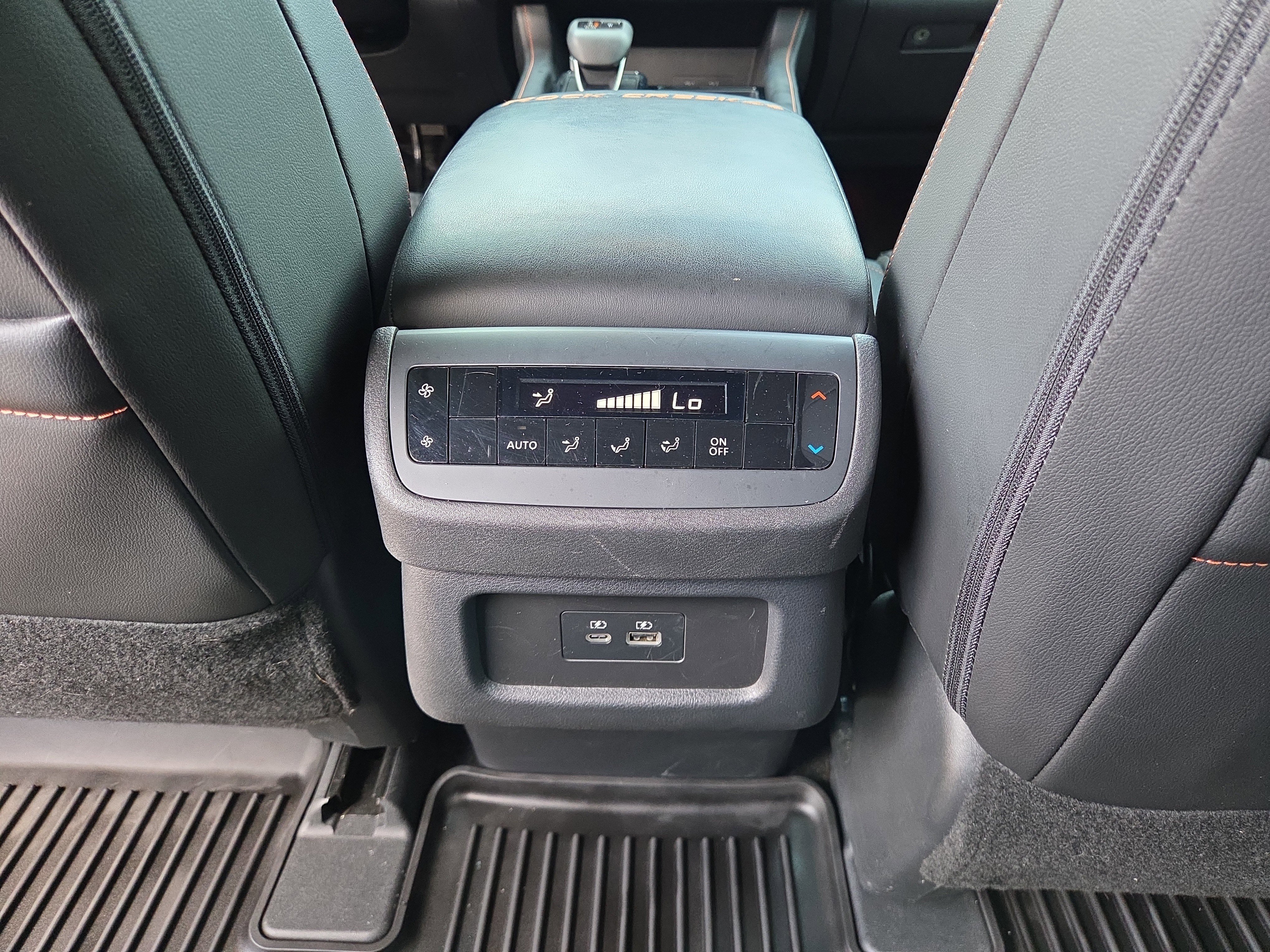Used 2024 Nissan Pathfinder Rock Creek AWD/4WD image 13