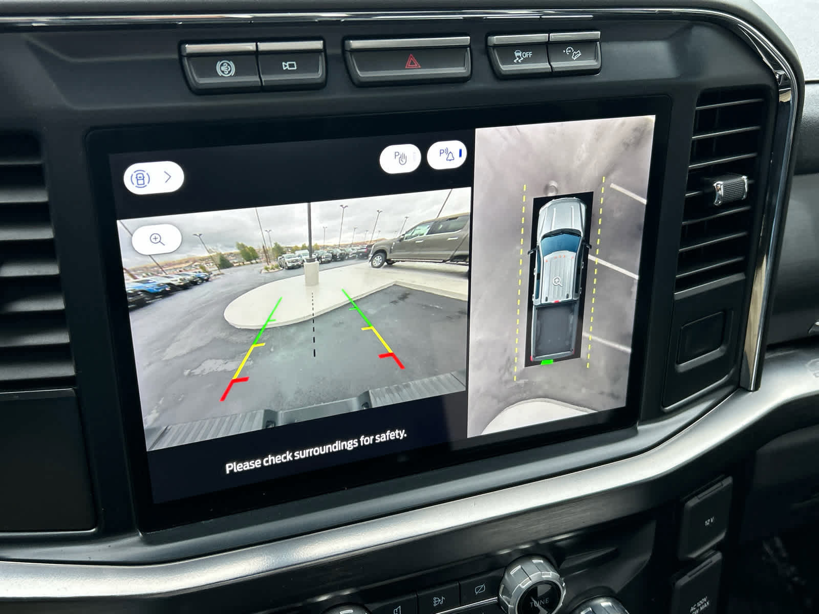 Certified 2024 Ford F350 Lariat image 44