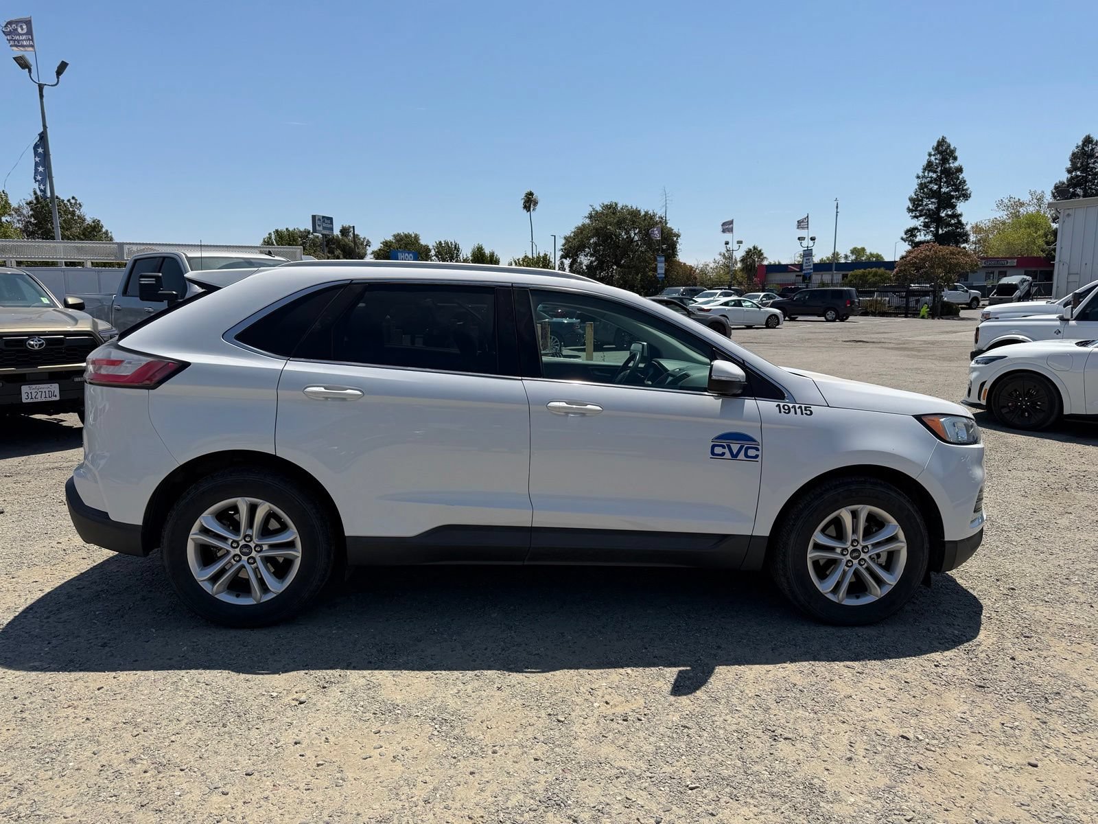 Certified 2019 Ford Edge SEL w/ Equipment Group 201A FWD image 6