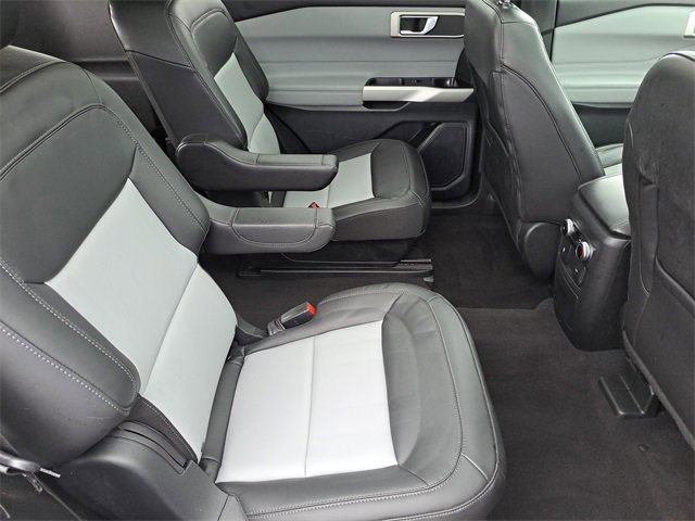 Certified 2023 Ford Explorer XLT w/ Equipment Group 202A image 28