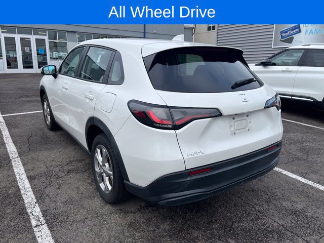Used 2023 Honda HR-V LX image 3