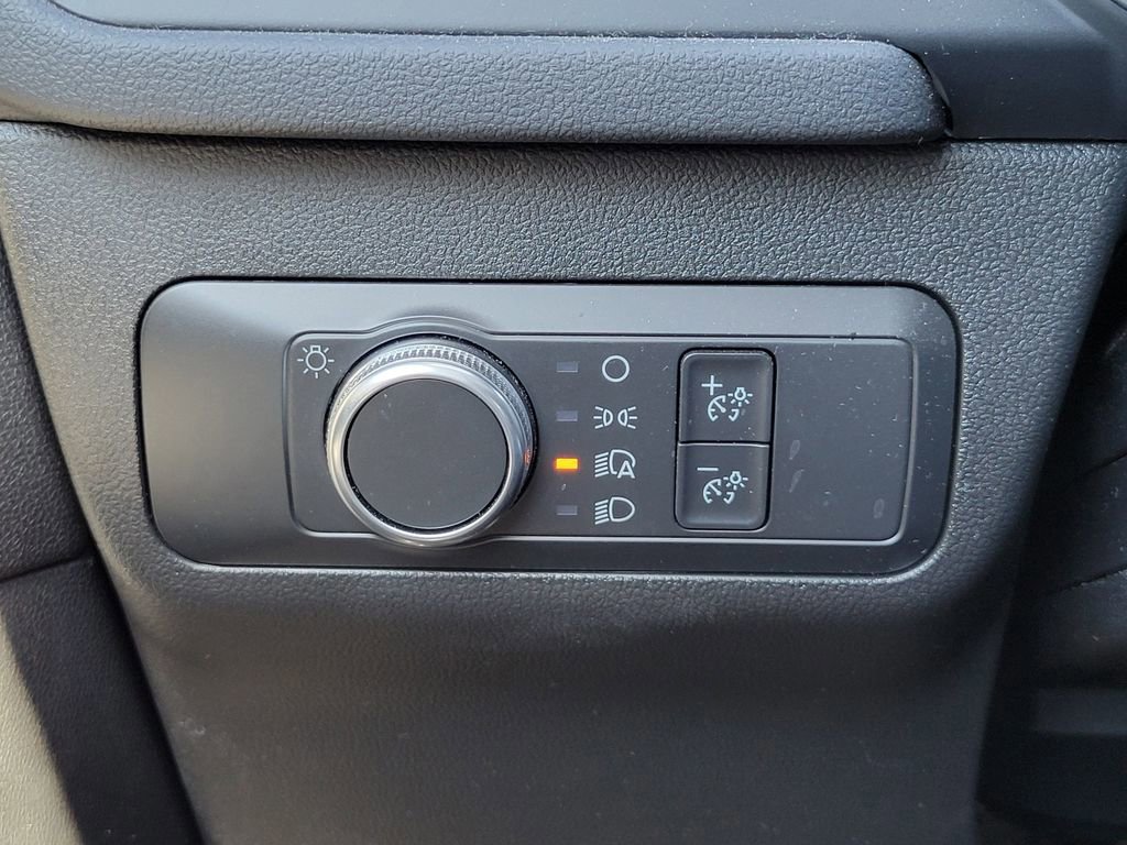 Certified 2022 Ford Escape S image 26