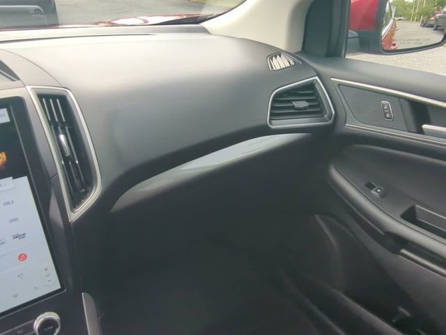 Certified 2024 Ford Edge SEL w/ Convenience Package AWD/4WD image 18