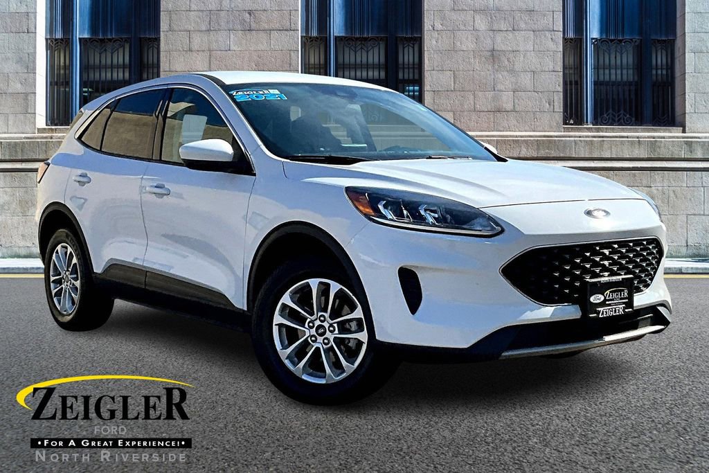 Certified 2021 Ford Escape SE