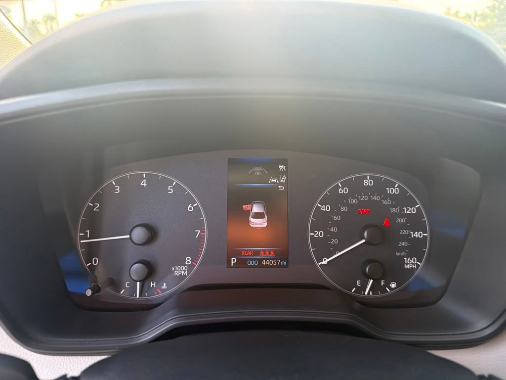 Used 2024 Toyota Corolla LE FWD image 19