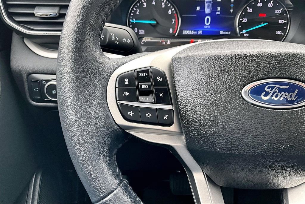 Certified 2023 Ford Explorer XLT w/ Equipment Group 202A image 18