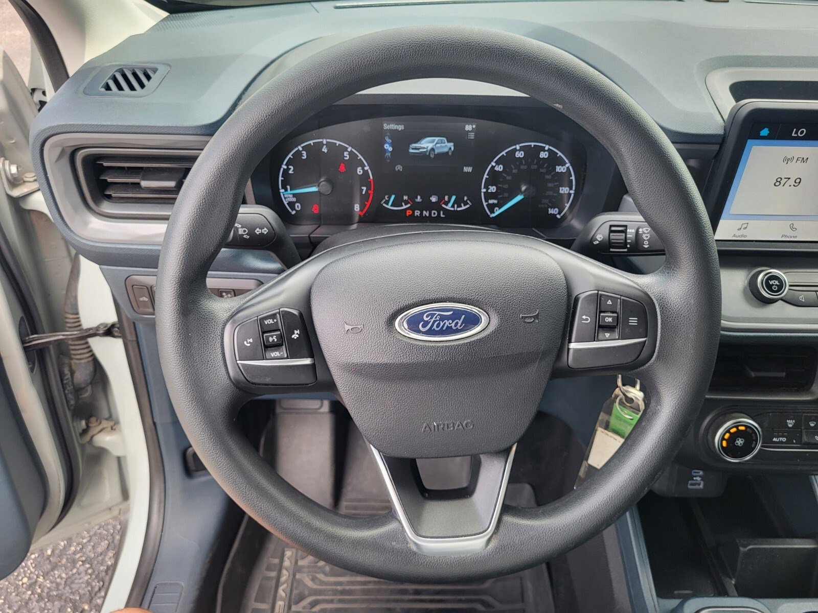 Certified 2022 Ford Maverick XL FWD image 26