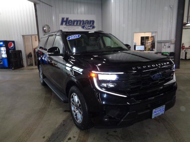 Certified 2025 Ford Expedition Max Active image 6