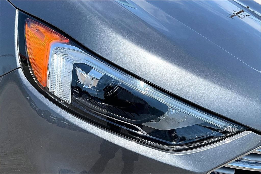 Certified 2024 Ford Edge Titanium AWD/4WD image 29
