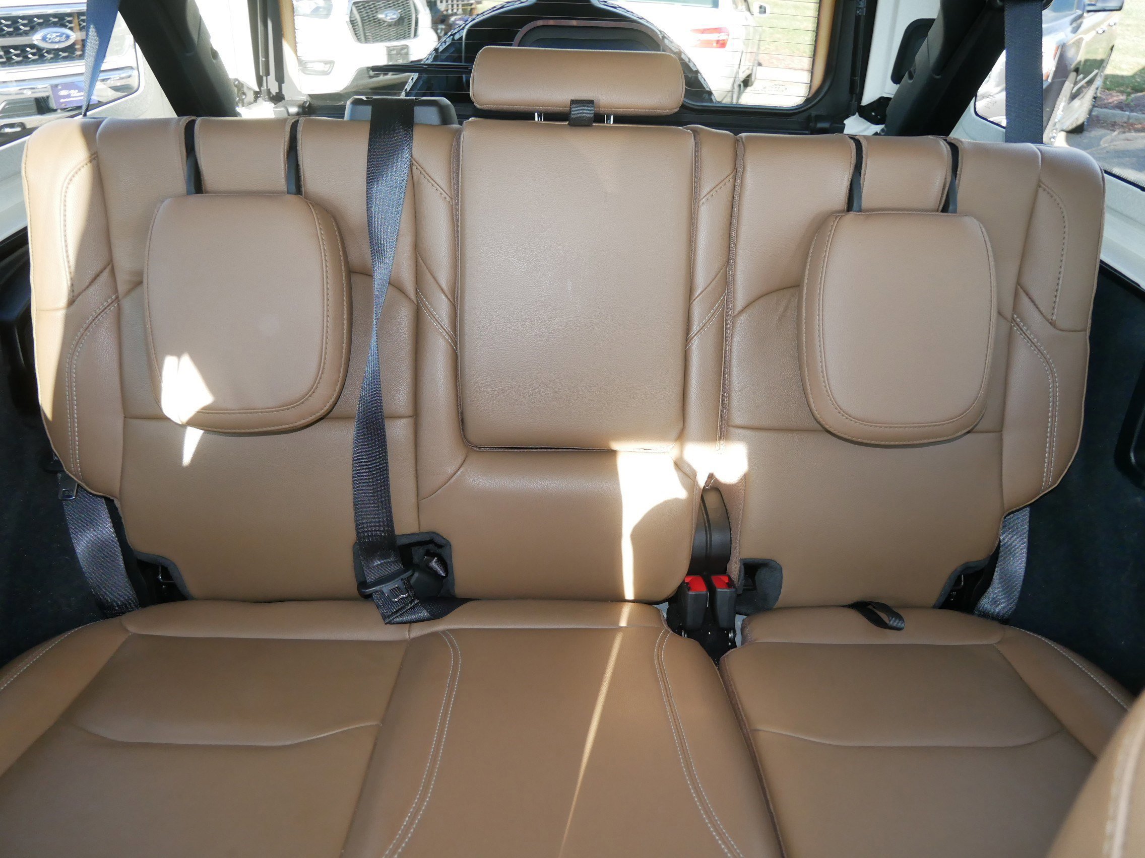 Used 2023 Jeep Wrangler Unlimited Rubicon 4xe w/ Safety Group image 13