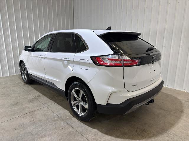 Certified 2023 Ford Edge SEL w/ Convenience Package AWD/4WD image 4