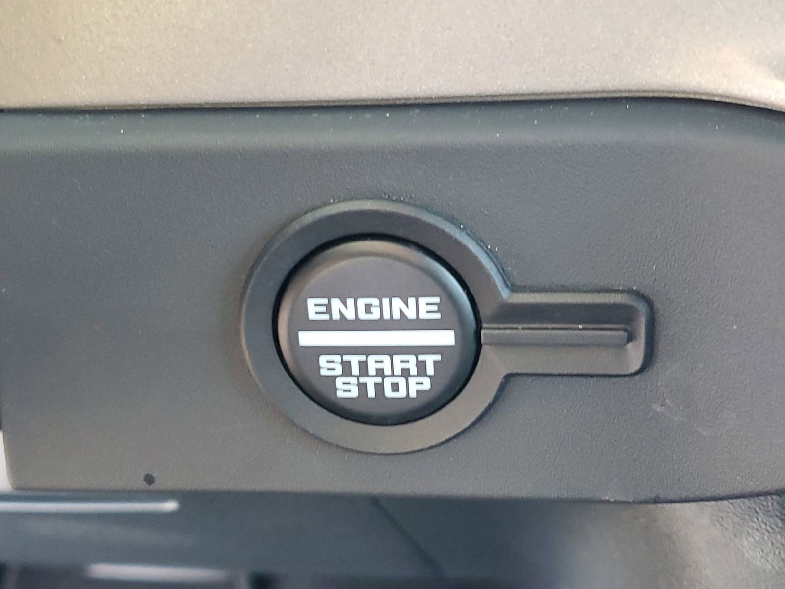 Certified 2025 Ford Bronco Outer Banks AWD/4WD image 30