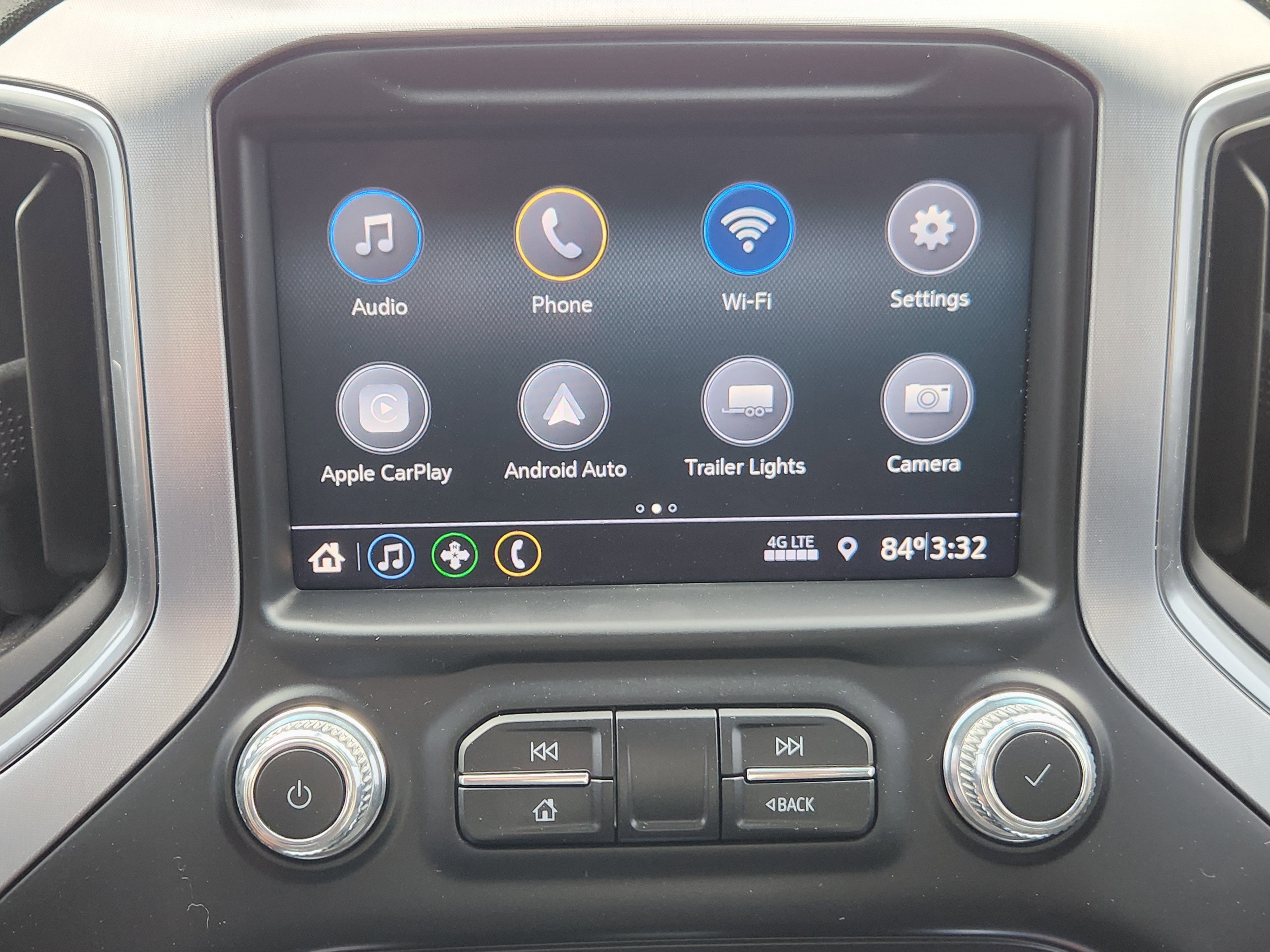 Used 2022 GMC Sierra 1500 Elevation w/ LPO, Elevation Black Package image 12