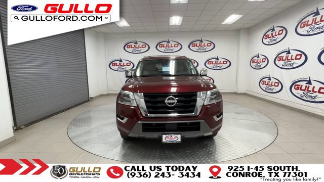 Used 2021 Nissan Armada Platinum w/ Captain's Chairs Package RWD image 3