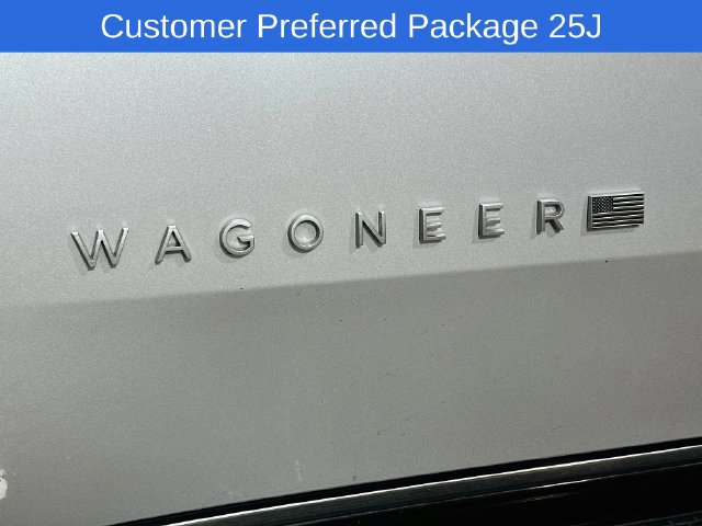 Used 2024 Jeep Wagoneer L Series II w/ Flexible Seating Group AWD/4WD image 35