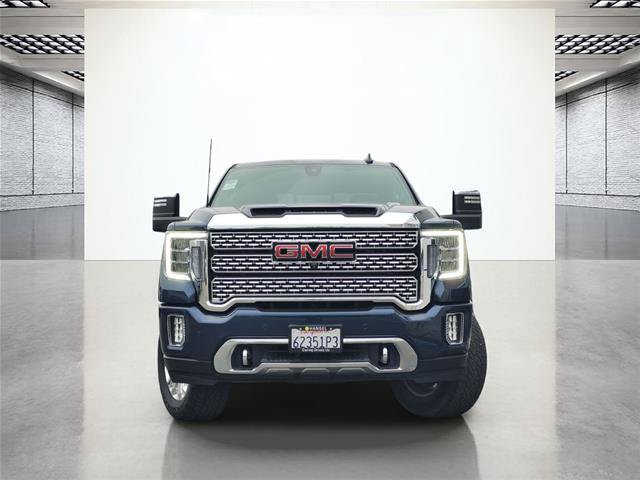 Used 2022 GMC Sierra 2500 Denali w/ Denali Ultimate Package AWD/4WD image 3