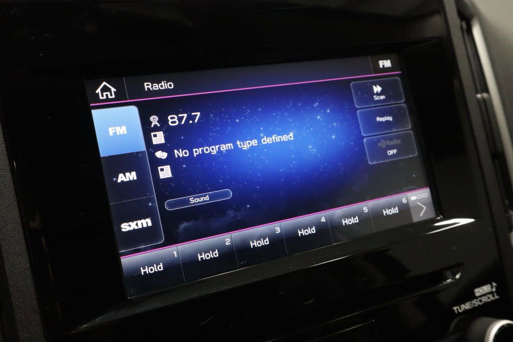 Used 2023 Subaru Crosstrek 2.0i Premium image 9