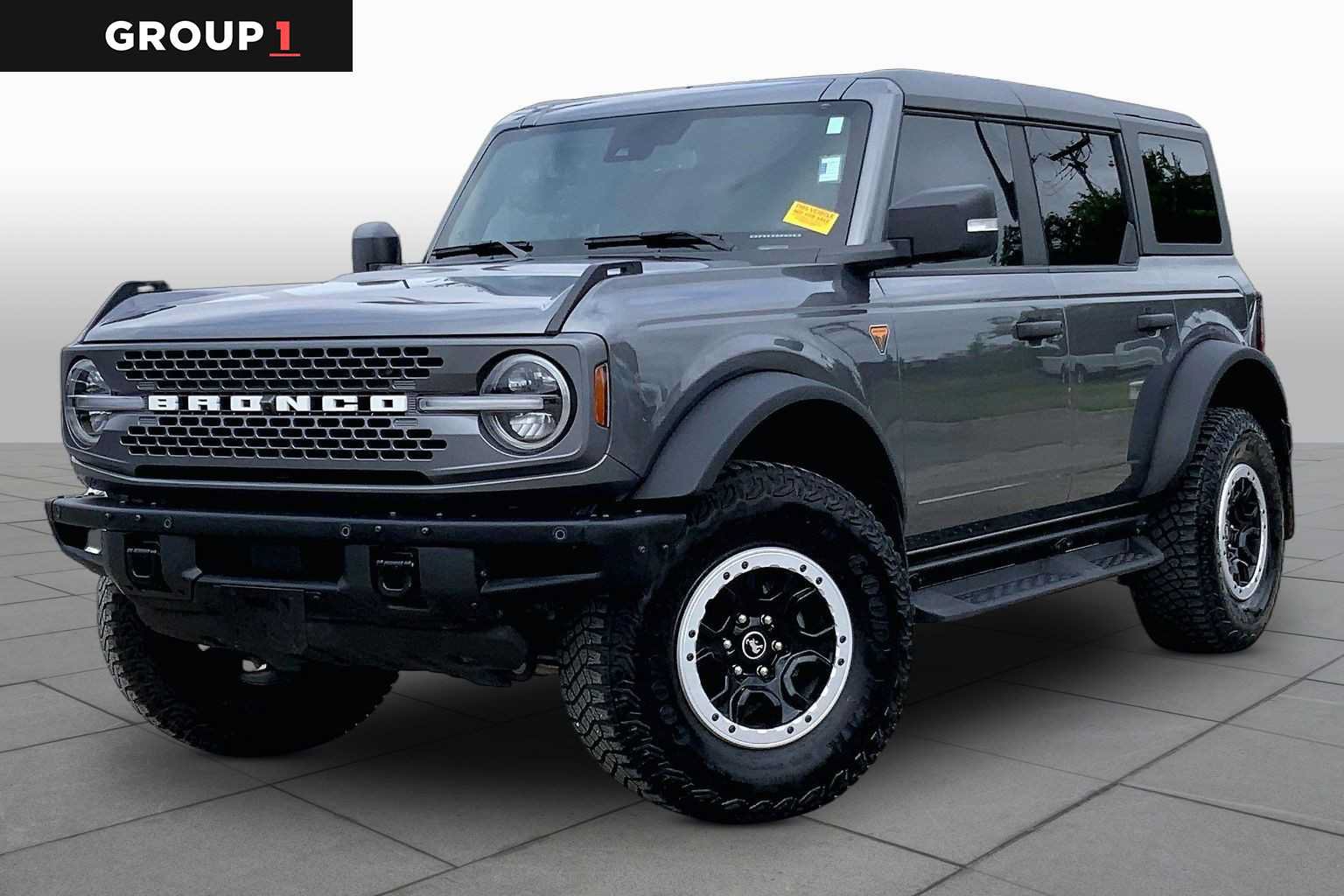 Certified 2024 Ford Bronco Badlands AWD/4WD image 1