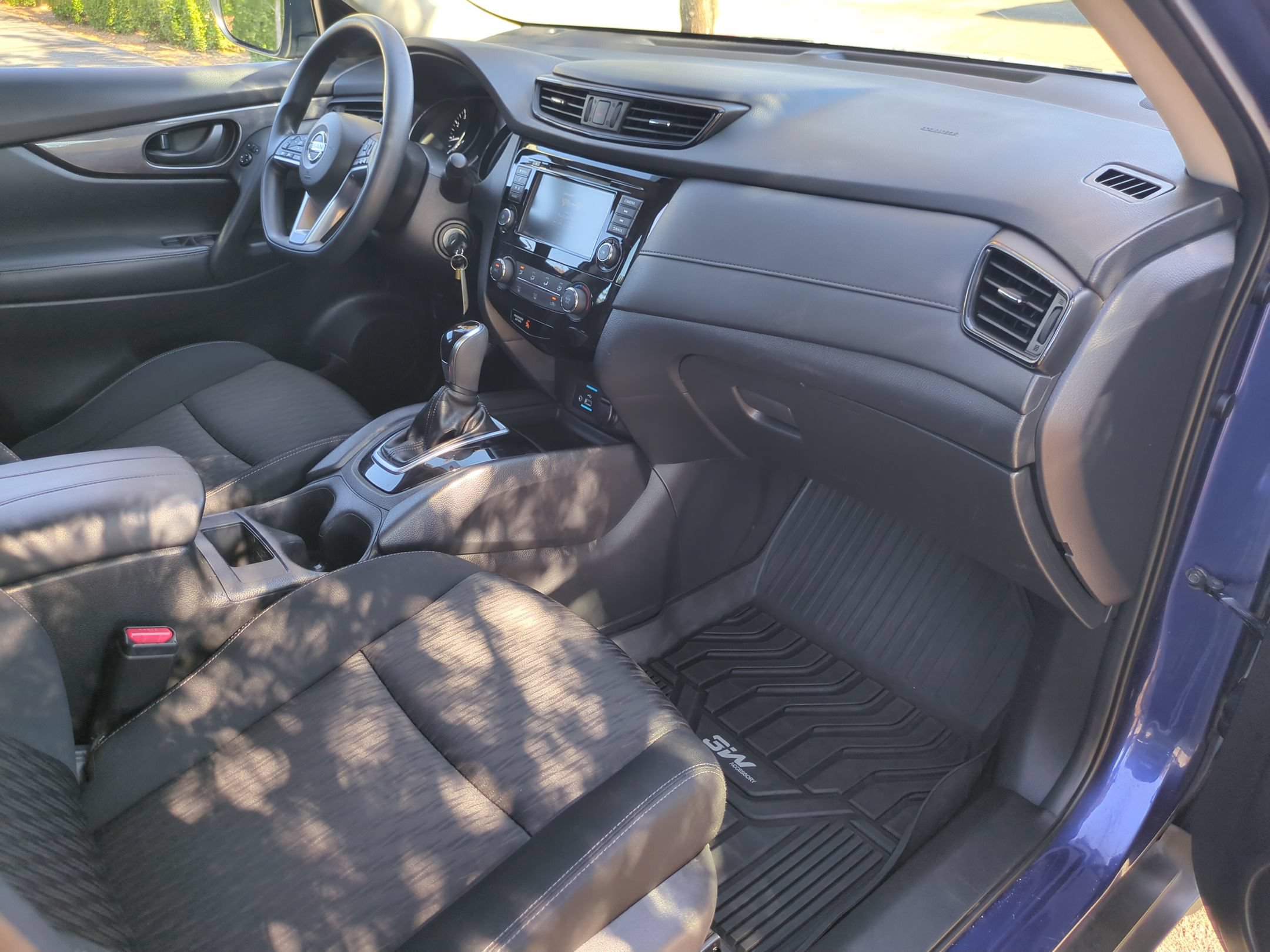 Used 2019 Nissan Rogue S AWD/4WD image 33
