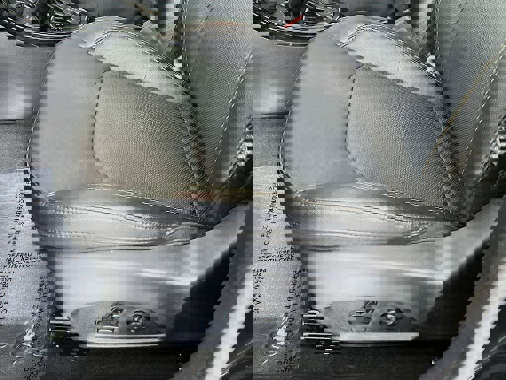 Used 2021 Jeep Compass Limited w/ Sun and Sound Group image 31