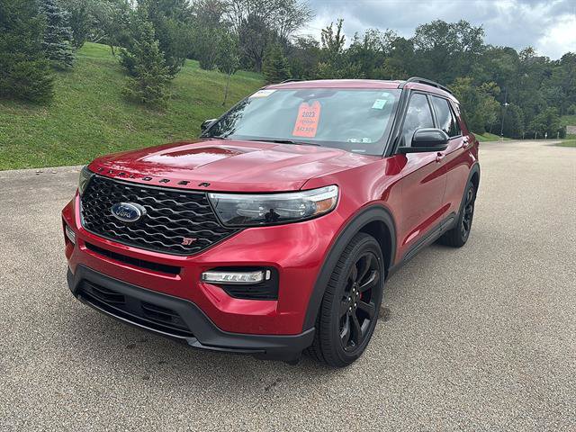 Certified 2023 Ford Explorer ST w/ Equipment Group 401A AWD/4WD image 8
