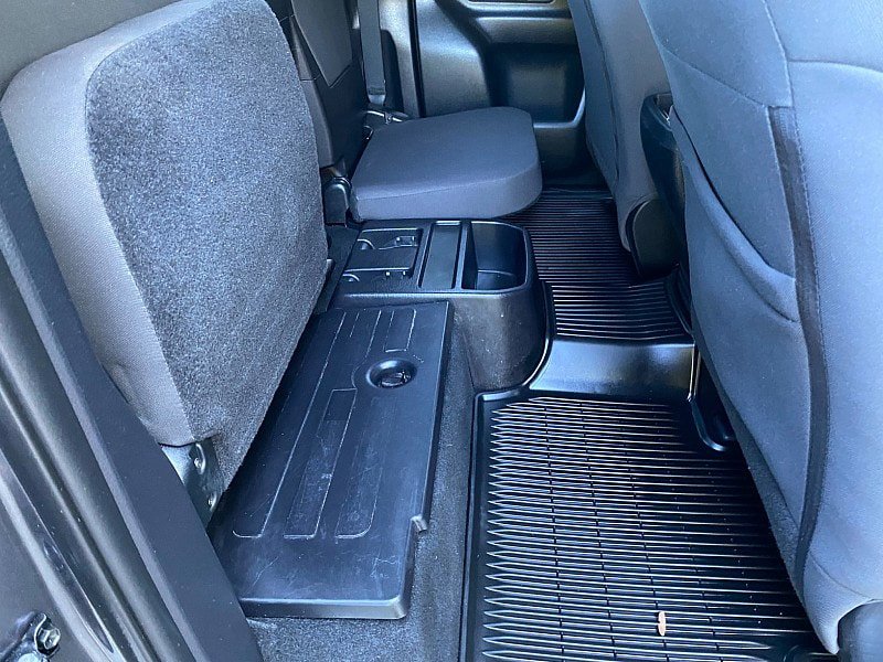 Used 2019 Toyota Tacoma TRD Sport w/ Technology Package AWD/4WD image 36