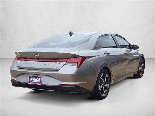Used 2023 Hyundai Elantra Limited FWD image 5