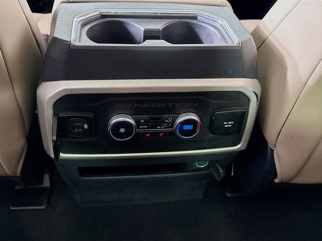 Certified 2023 Ford Expedition Limited image 28