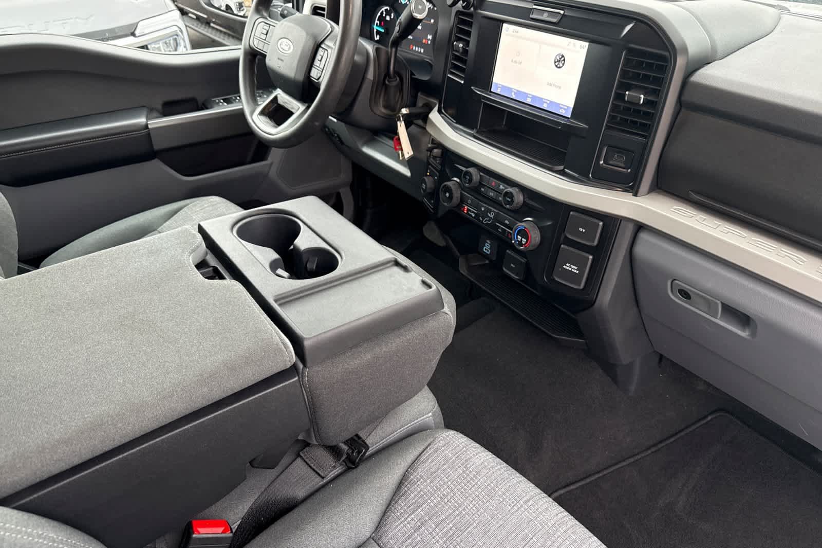 Certified 2025 Ford F550 4x4 SuperCab Super Duty w/ XLT Value Package image 16