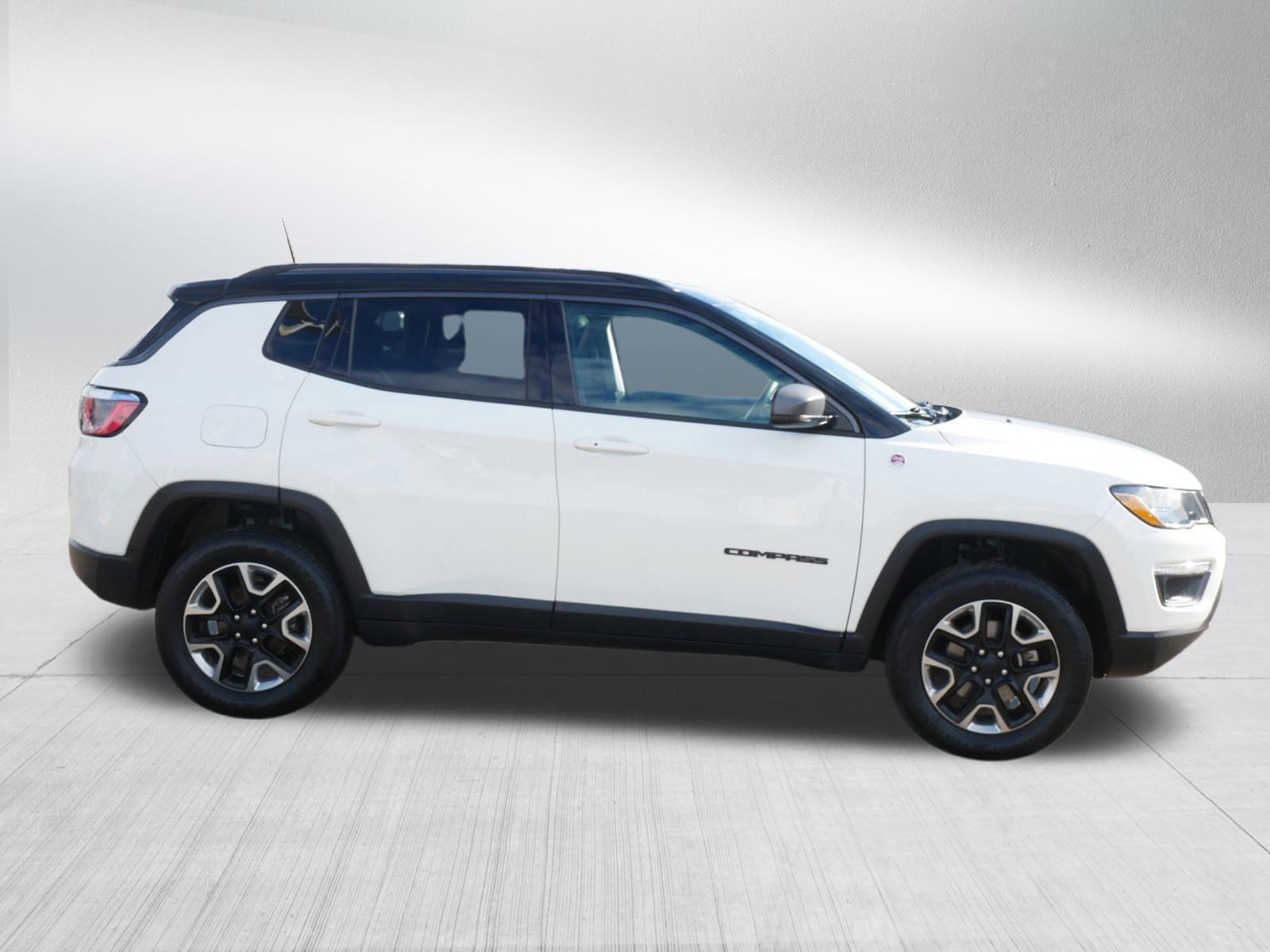 Used 2018 Jeep Compass Trailhawk w/ Cold Weather Group image 6