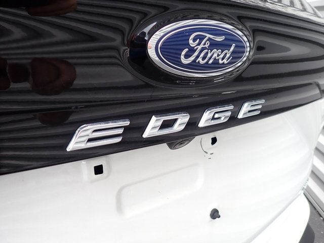 Certified 2023 Ford Edge SEL w/ Convenience Package AWD/4WD image 5