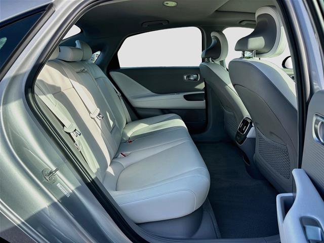 Used 2025 Hyundai Ioniq 6 Limited RWD image 31