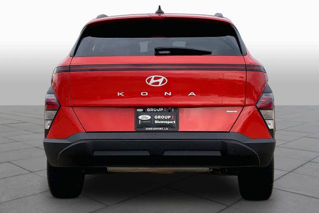 Used 2025 Hyundai Kona SEL AWD/4WD image 5
